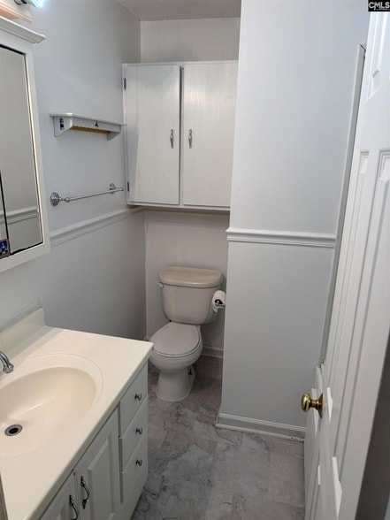 Photo - 9414 Puritan Rd
