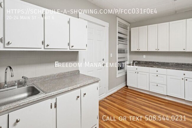 Photo - 20-24 Main St-Unit 6 Unidad 6