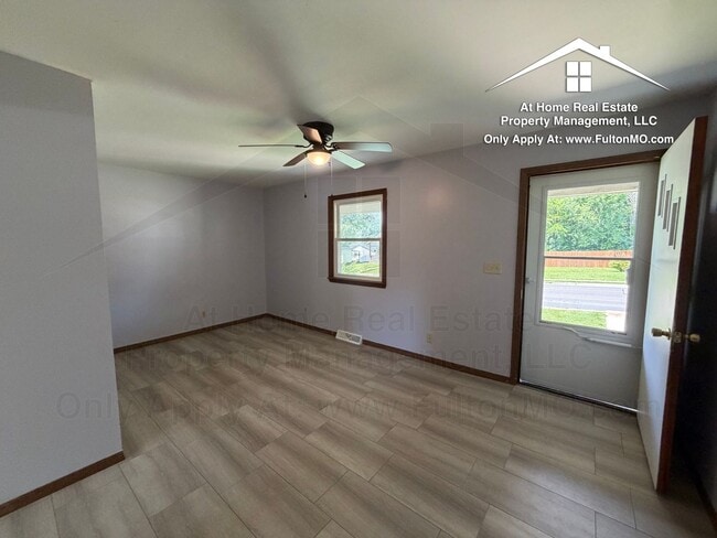 Photo - 824 Bluff St Unit 824-B Bluff Street