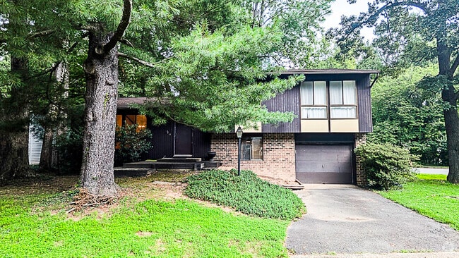 Building Photo - 11582 Embers Ct Rental