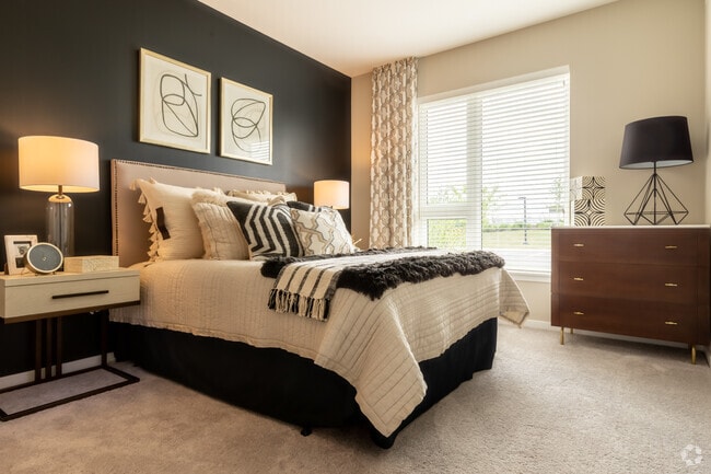 1BR, 1BA - Bedroom