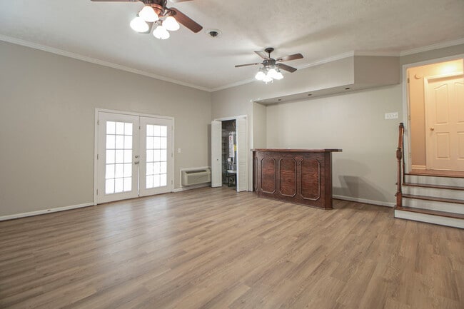 Photo - 1719 Claire Ct