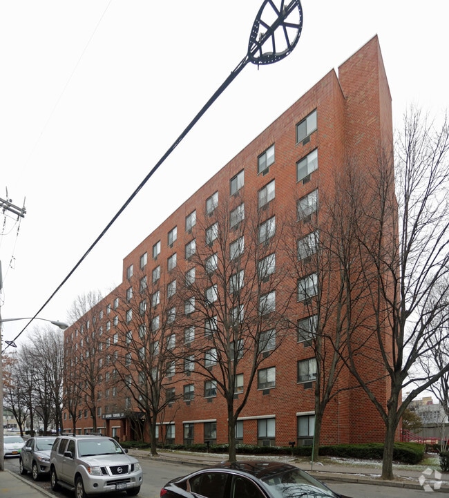 Photo - Intown Towers Apartments