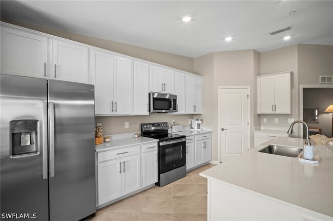 Photo - 15195 Bluffton Ln Unit 925