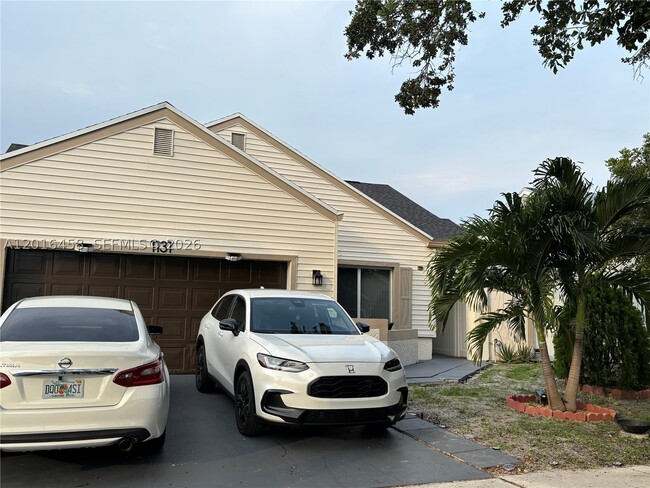 Building Photo - 1131 SW 86th Ave