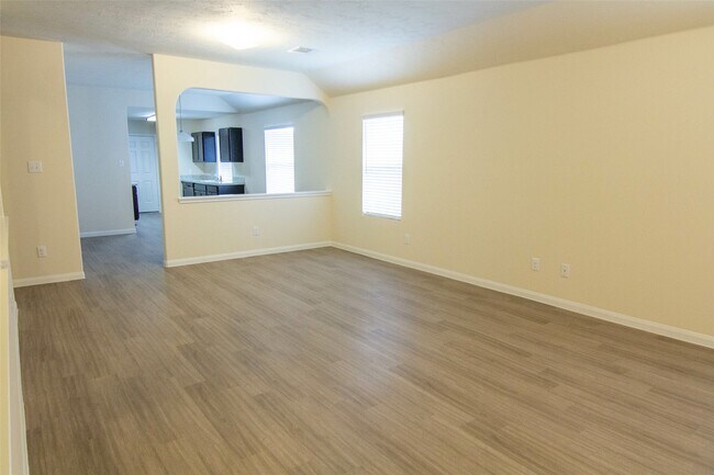 Photo - 944 River Sage Ct