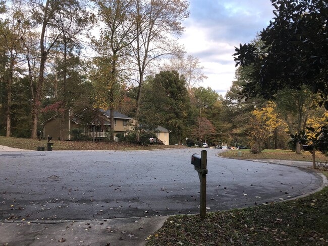 Photo - 3/2 Ranch w/ Large 2 Car Garage and Fenced in Backyard on Private Cul-De-Sac!