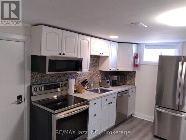 Photo - 751 Phillip Murray Ave Unit 2