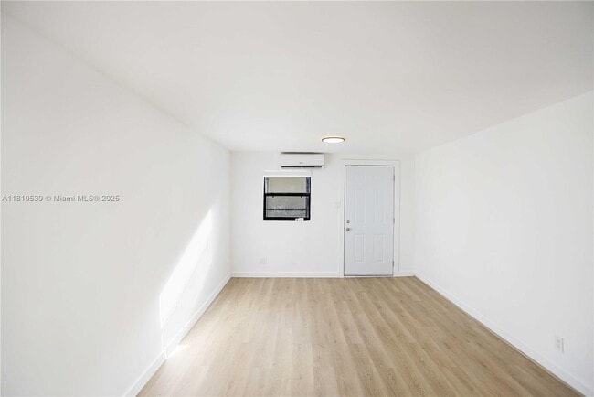 Photo - 1786 NW 15th St