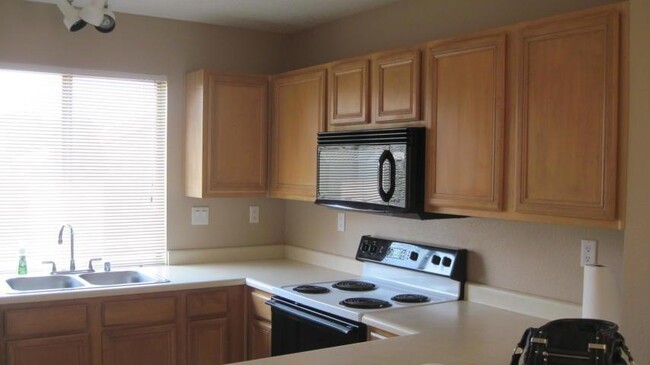 Photo - 7222 Whippoorwill Ln NE Apartment