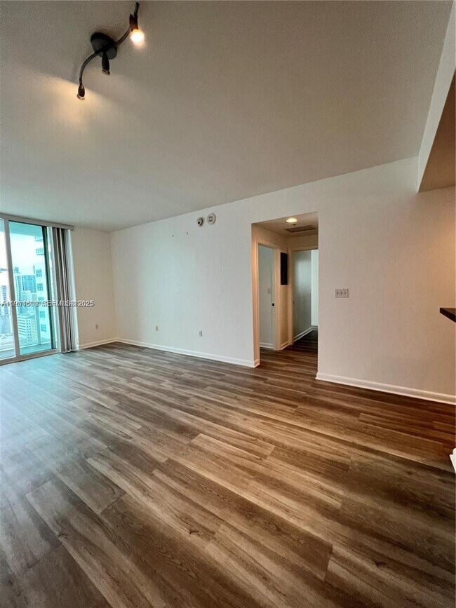 Photo - 244 Biscayne Blvd Unit 2609