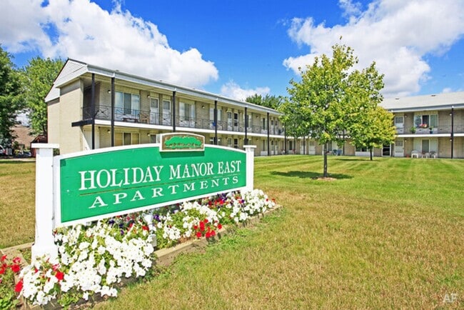 Holiday Manor East