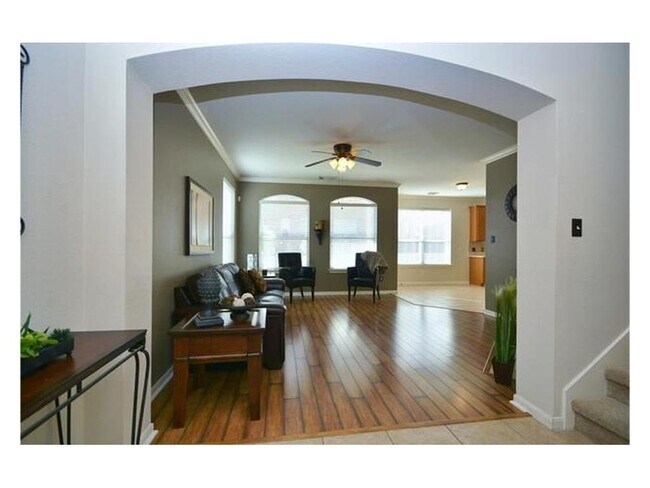 Photo - 1819 Rosenborough Ln N