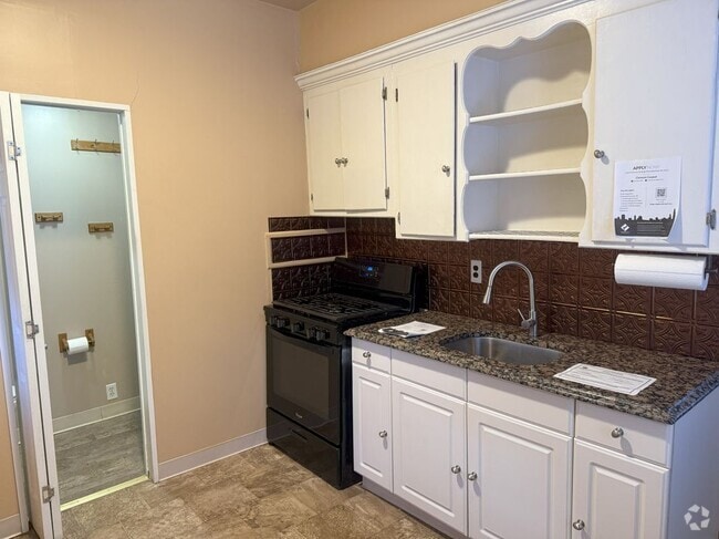 Building Photo - 1223 N 29th St Rental
