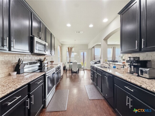 Photo - 3507 Rusack Dr