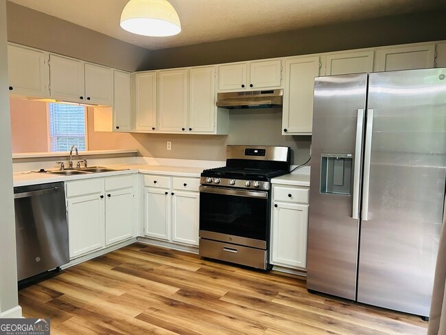 Photo - 207 Hillcrest Dr