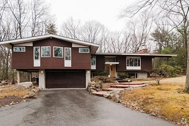 Building Photo - 31 Partridge Rd Rental
