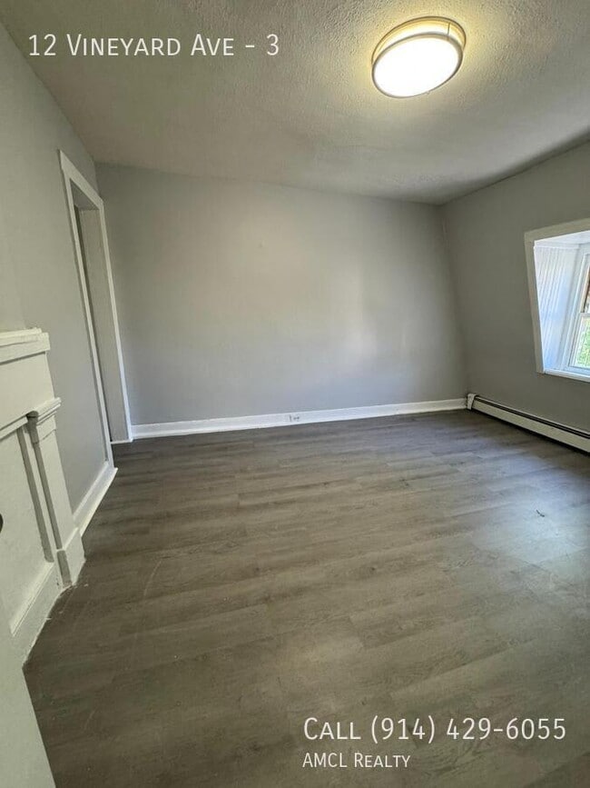 Photo - 12 Vineyard Ave Unit 3