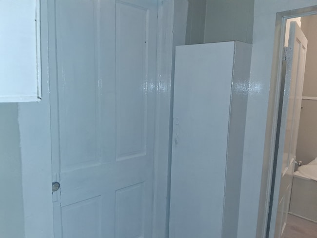 Photo - 1903 Shirland Ave