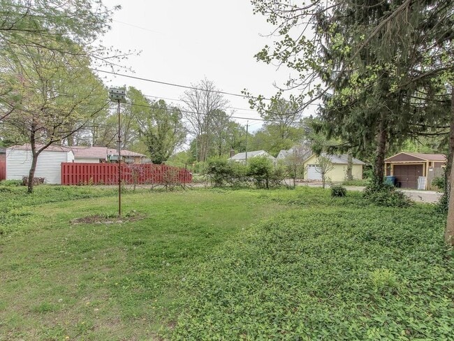 patio trasero - 4701 Rookwood Ave