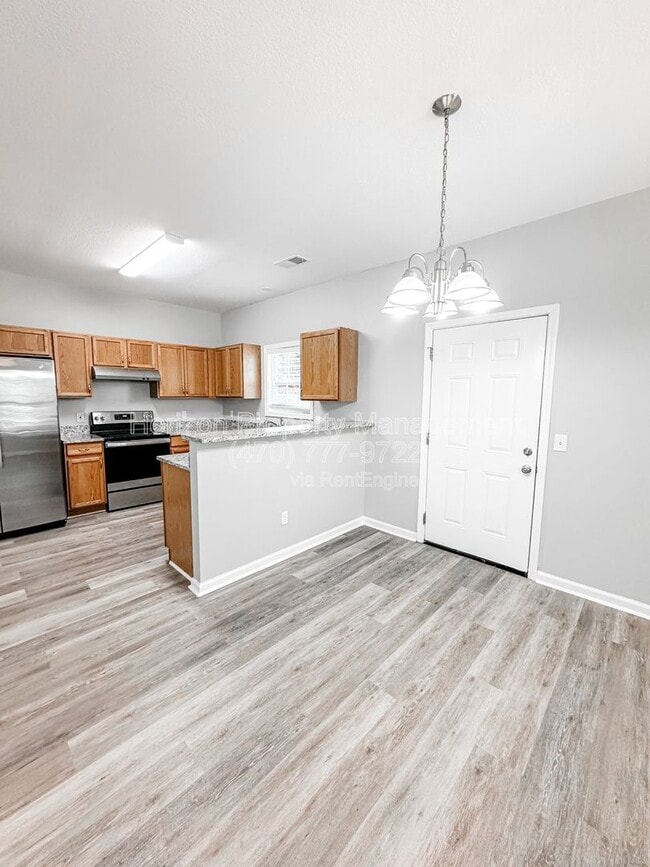 Photo - 3230 Century Dr