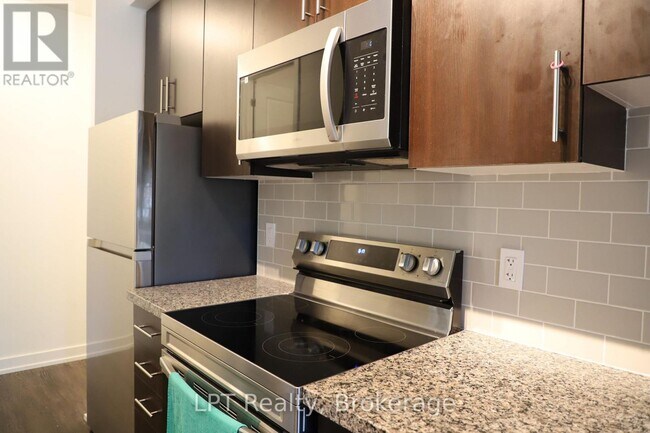 Photo - 556 Marlee Ave Unit 108