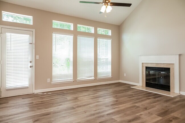 Photo - 8302 Bristol Ford Pl