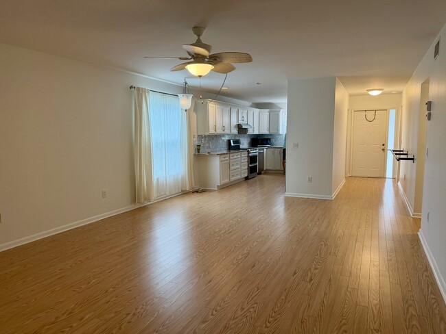 Photo - 8388 SE Croft Cir Unidad P1