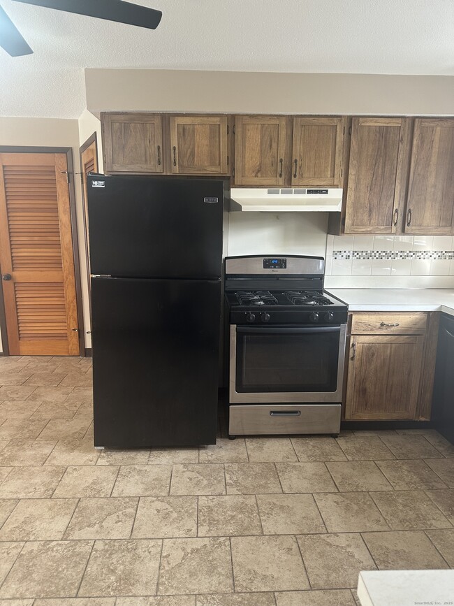 Photo - 94 Thompson St Unit 3rd floor