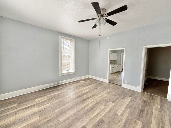 Photo - 309-311 Colorado Ave Unit 311