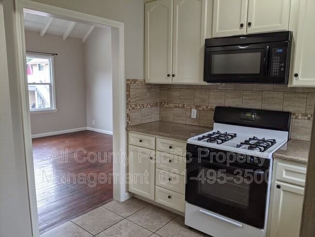 Photo - 1407 Monterey Rd Unit A