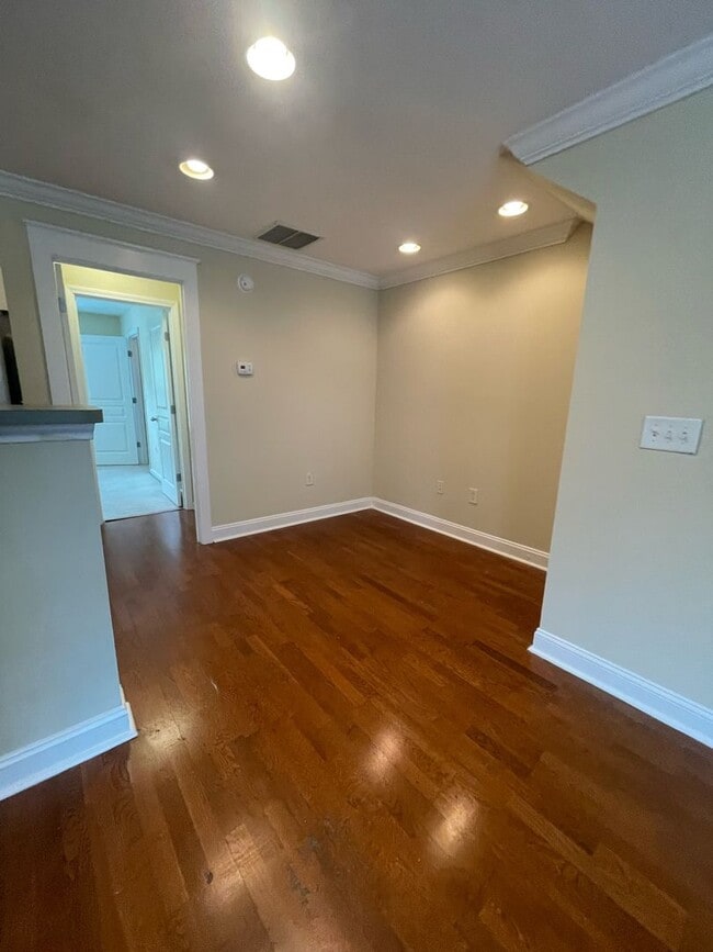 Photo - 05-203 Doddi Unidad 05-203 - C