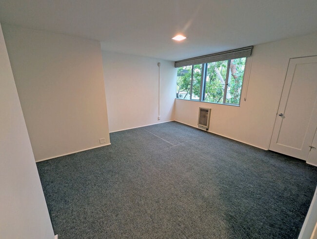 Photo - 648 Kelton Ave Unit 648