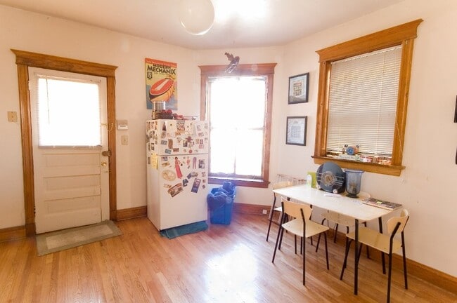 850 W Waveland Ave Unit 3
