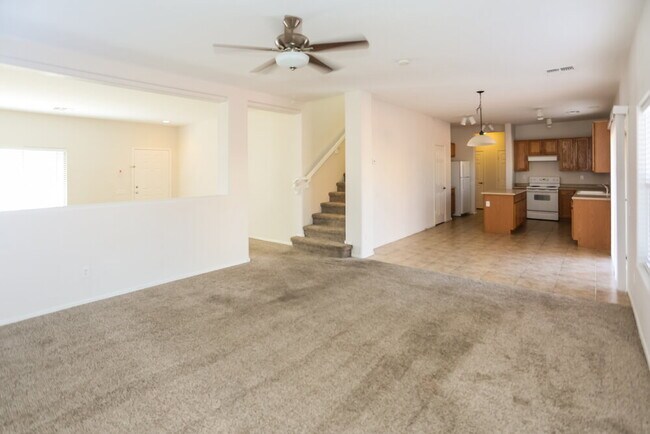 Photo - 9420 W Hubbell St