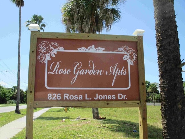 Photo - Rose Garden Apartments
