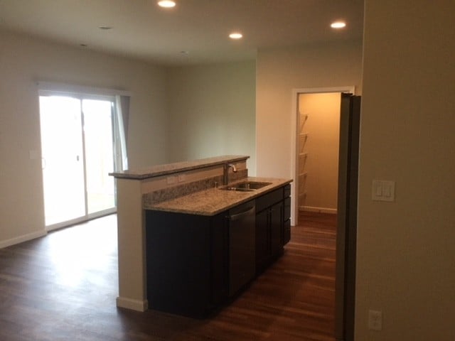 Photo - 2644 Link Ave