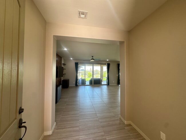 Photo - 2518 W Novak Way