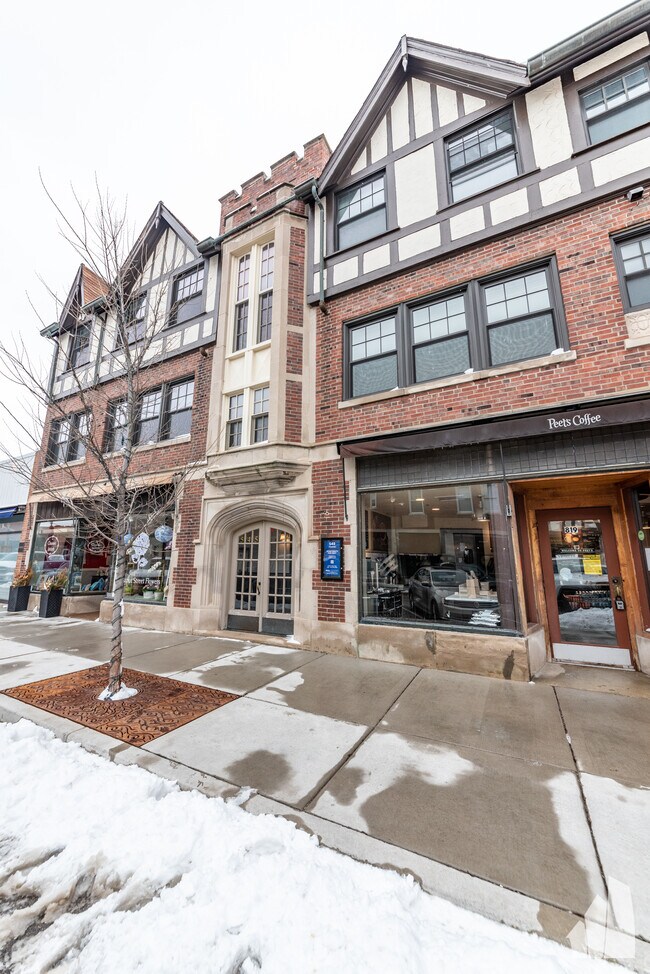 Photo - 545 Chestnut St