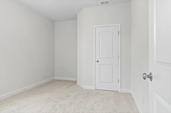 Photo - 169 Stephanie Ct