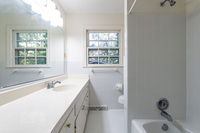 Photo - 4718 Rembert Dr