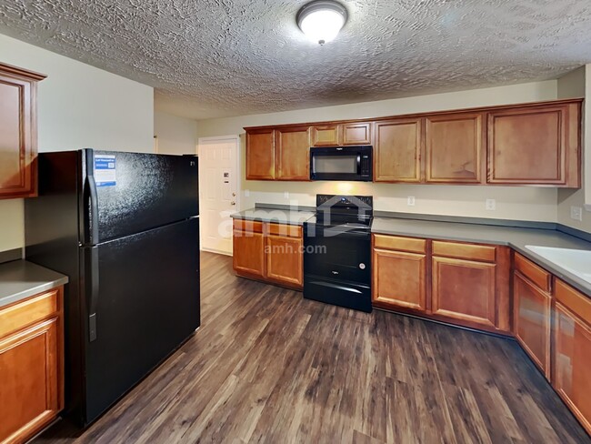 Photo - 3413 Blaze Dr