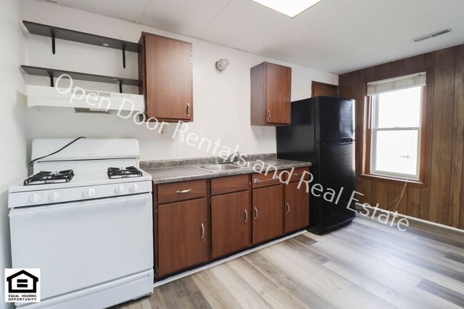 Photo - 255 S Wayne St Unit Apt 202