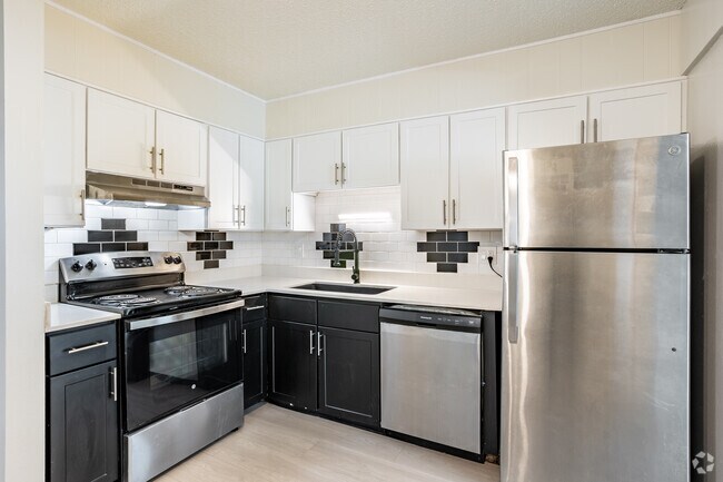 Twin Fountain Apartments