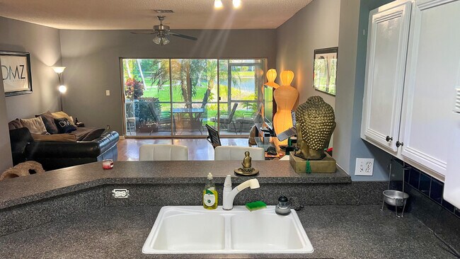 Photo - 4584 Palmbrooke Cir