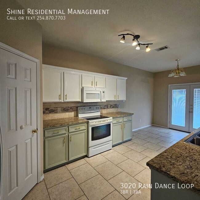 3020 Rain Dance Loop