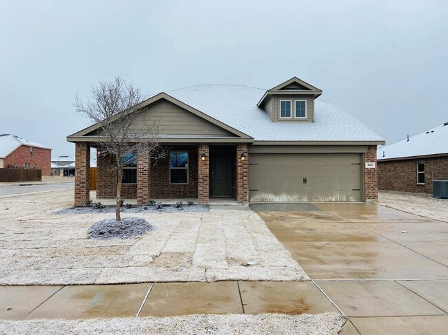 Building Photo - 305 Ginger Ave