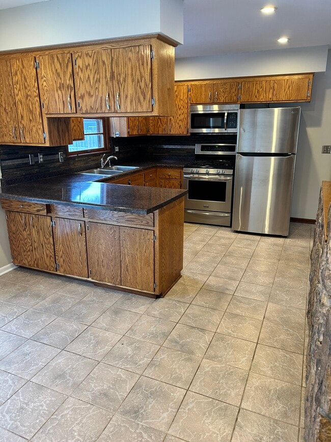 Photo - 13705 Meadow Acres Pl