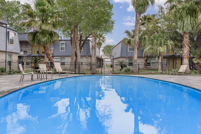 Building Photo - Valencia Grove Apartments