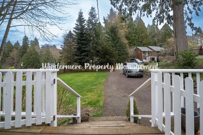 Photo - Sunny, Bright 2 bedroom in Poulsbo, Community Beach/Playground